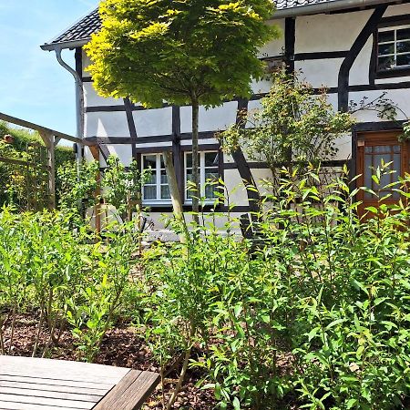Ferienhaus Altes Backhaus Roetgen Eksteriør bilde